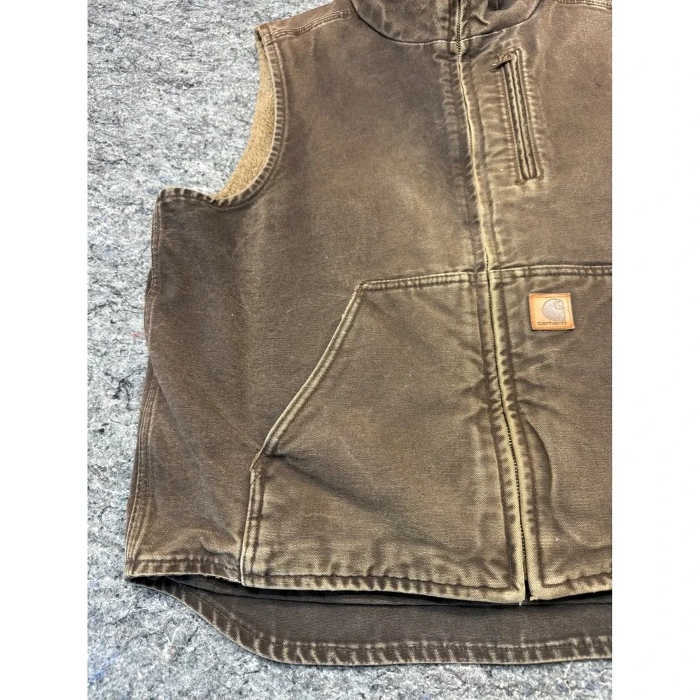 Carhartt V33 DKB Mock Neck Sherpa Lined Sandstone Duck Vest Mens Large Brown